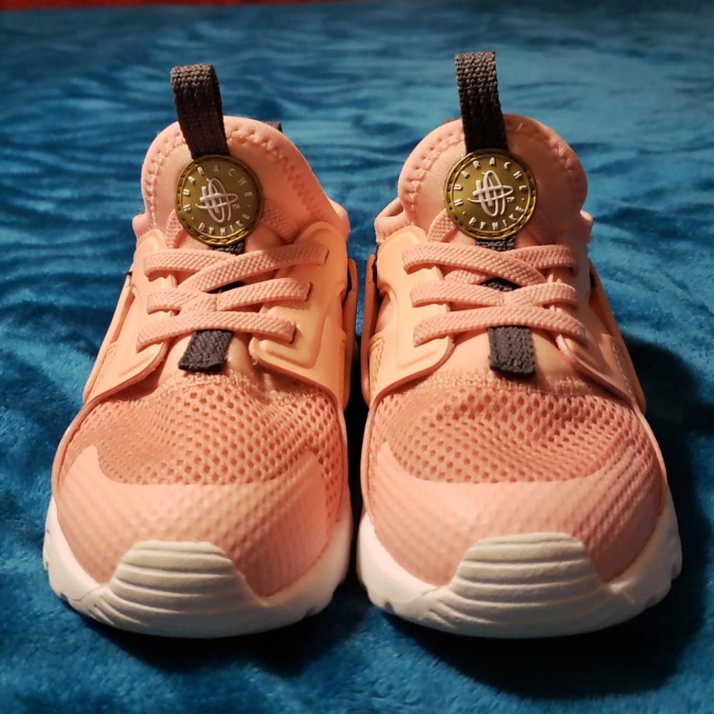NIKE HUARACHE RUN ULTRA